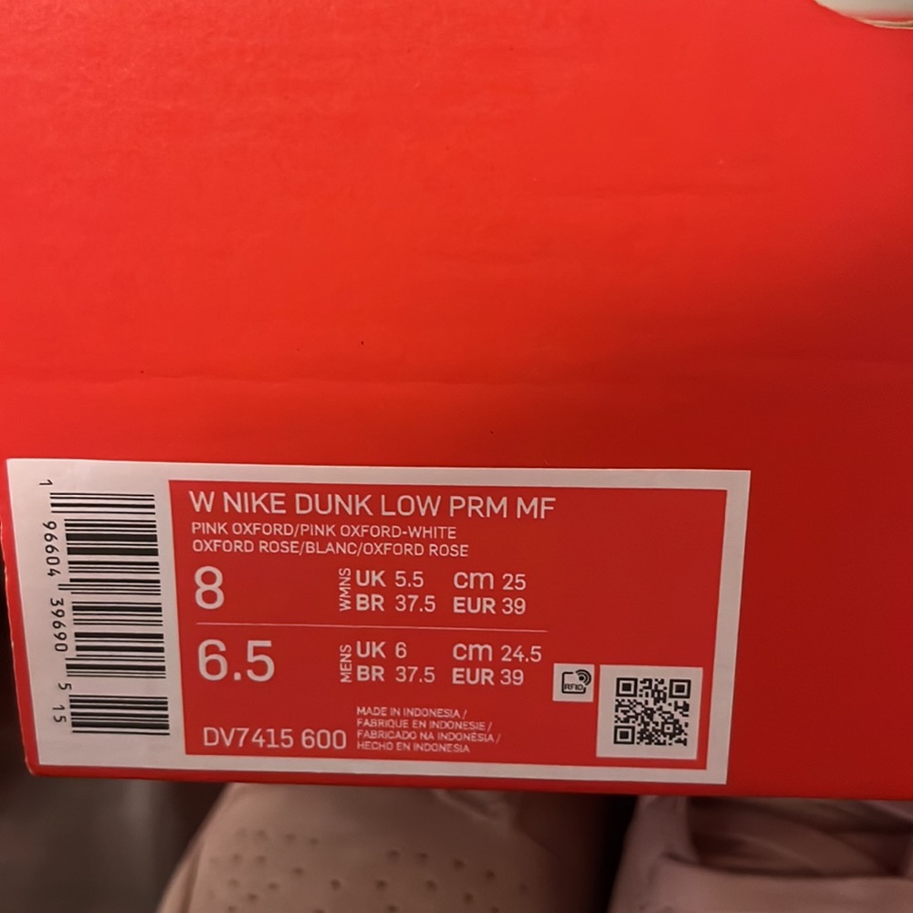Nike dunks - Picture 3 of 3